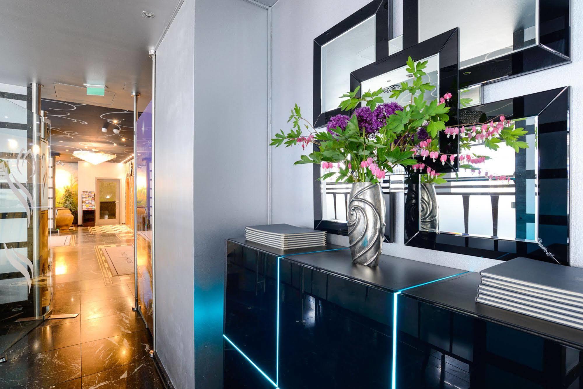 Hotel Ambiance Rivoli Мюнхен Екстер'єр фото